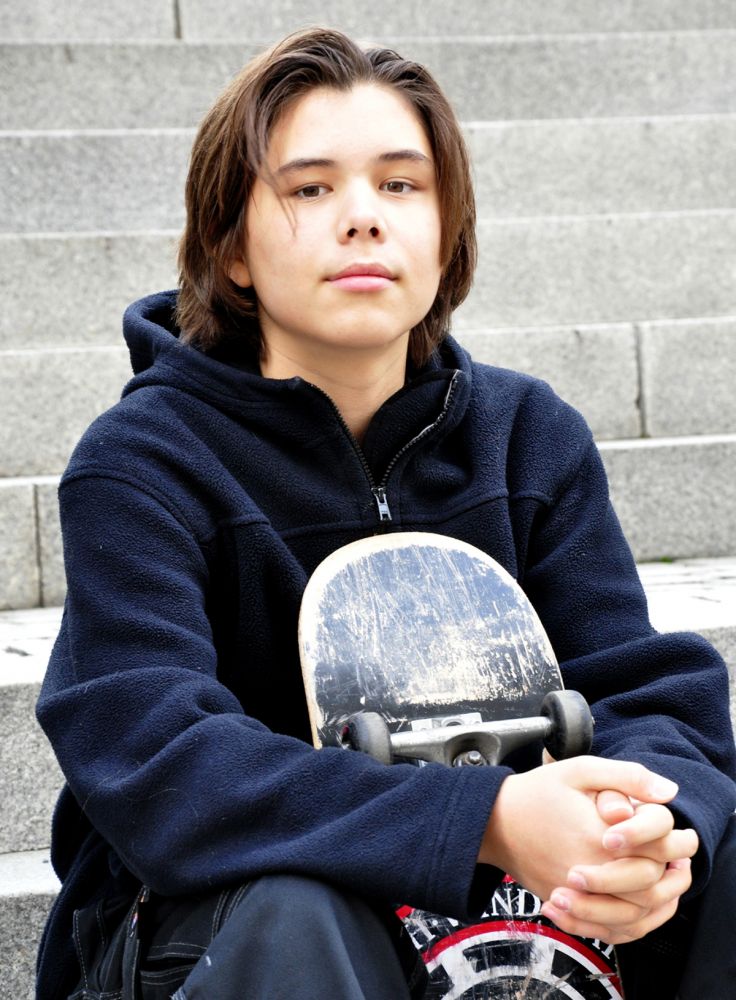 Jonathan Neo Völk