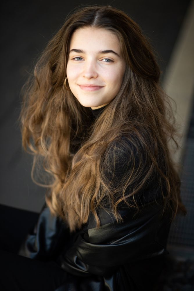 Lola Höller